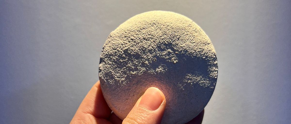 Bio-cerámico a base de huevo